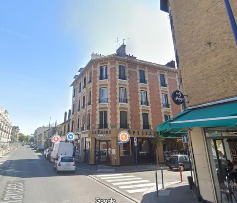 Disponible - Appartement Entier - 10Mn Rer B Aeroport Cdg - Paris Gare Du Nord, T11 Express, Le Bourget, Tout Equipe, Netflix Gratuit, 3 Personnes, 4Eme Etage, Escaliers, Parc Des Expositions, Parking Rue Gratuit Apres 19H Drancy Esterno foto