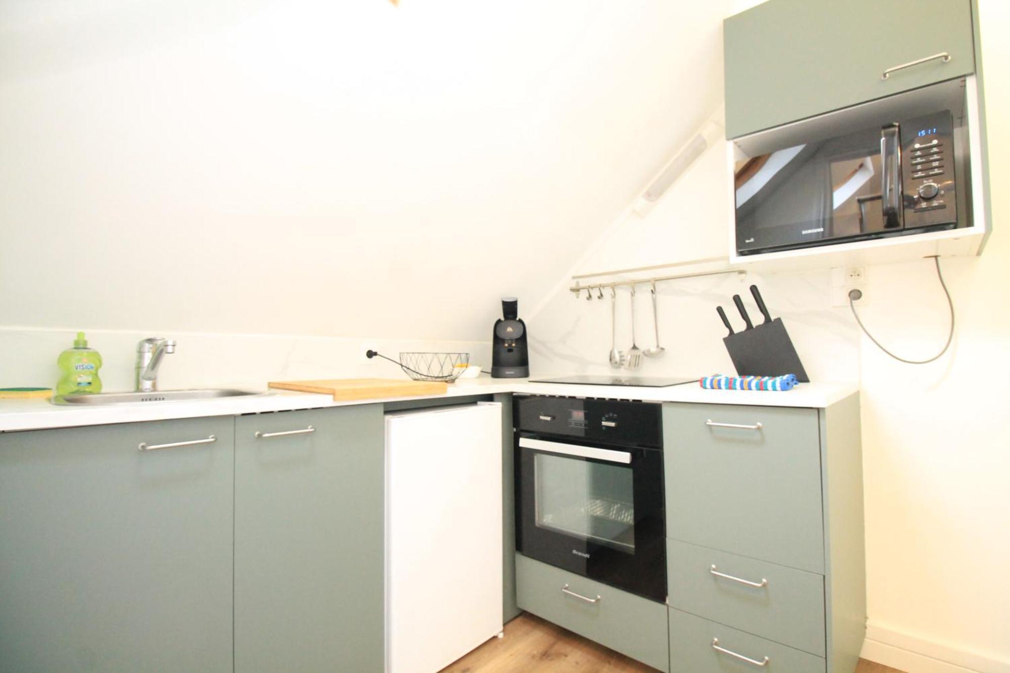 Disponible - Appartement Entier - 10Mn Rer B Aeroport Cdg - Paris Gare Du Nord, T11 Express, Le Bourget, Tout Equipe, Netflix Gratuit, 3 Personnes, 4Eme Etage, Escaliers, Parc Des Expositions, Parking Rue Gratuit Apres 19H Drancy Esterno foto